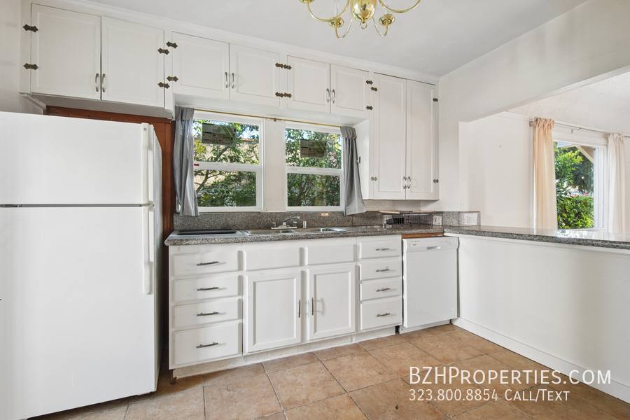 House for rent at 1238 N Gardner St, Los Angeles, CA 90046
