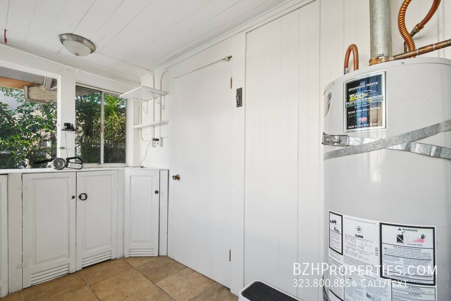 House for rent at 1238 N Gardner St, Los Angeles, CA 90046