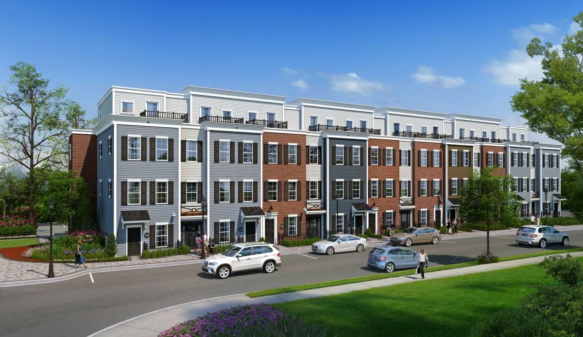Apartment for rent at 19 No Clinton Ave, Bay Shore, NY 11706