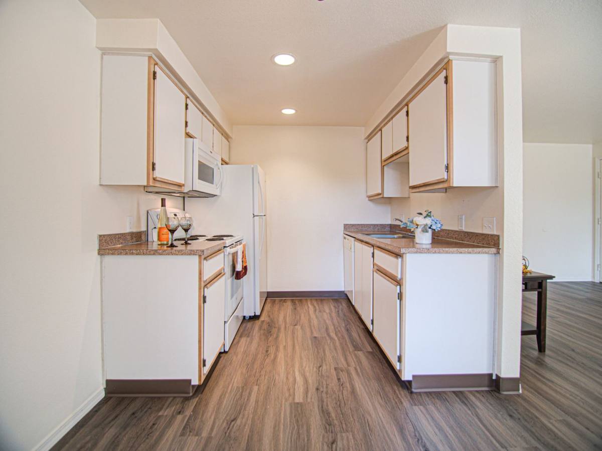 Apartment for rent at 1291-1299 Boone Rd SE, Salem, OR 97306