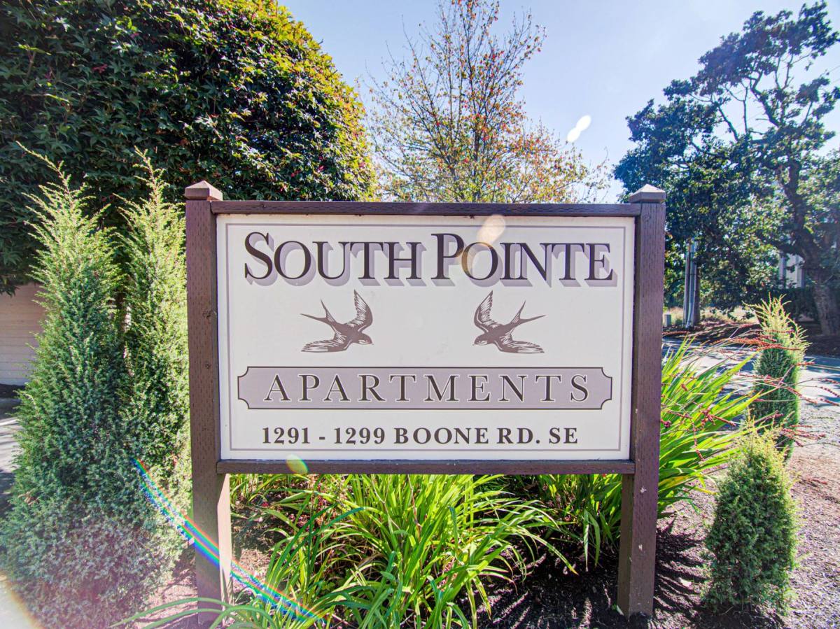 Apartment for rent at 1291-1299 Boone Rd SE, Salem, OR 97306