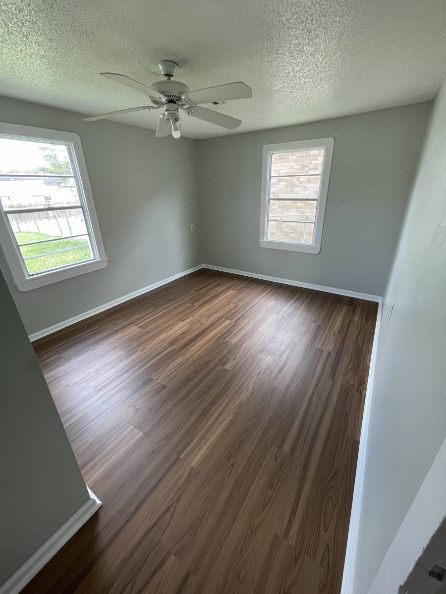 Apartment for rent at 2107 Montesquieu St, Chalmette, LA 70043