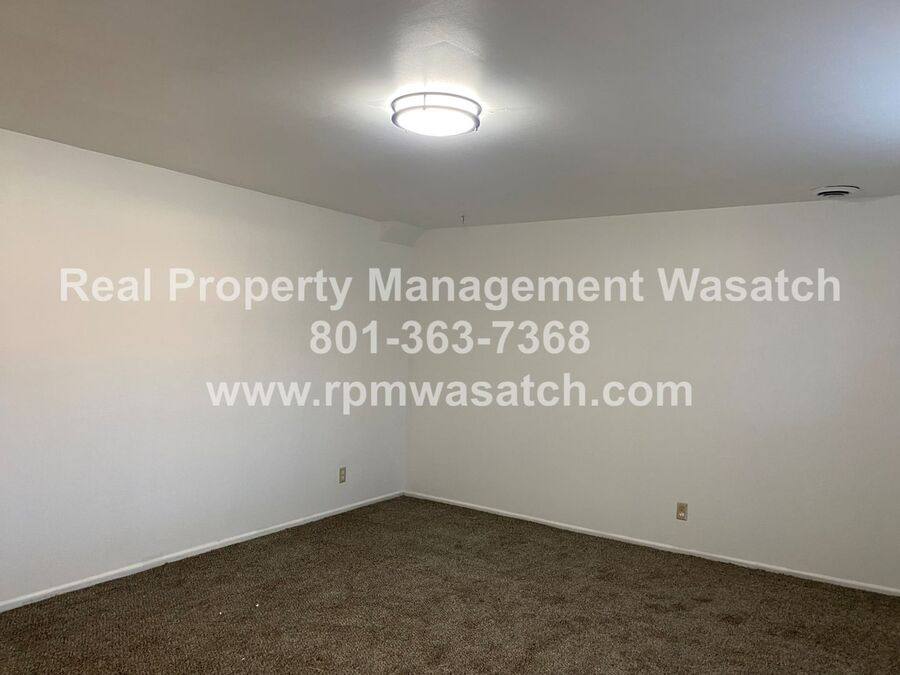 Apartment for rent at 448 E Penney Ave #C, Salt Lake City, UT 84115