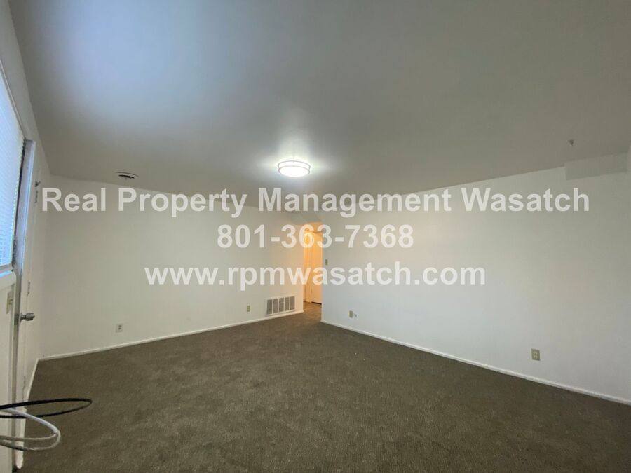 Apartment for rent at 448 E Penney Ave #C, Salt Lake City, UT 84115