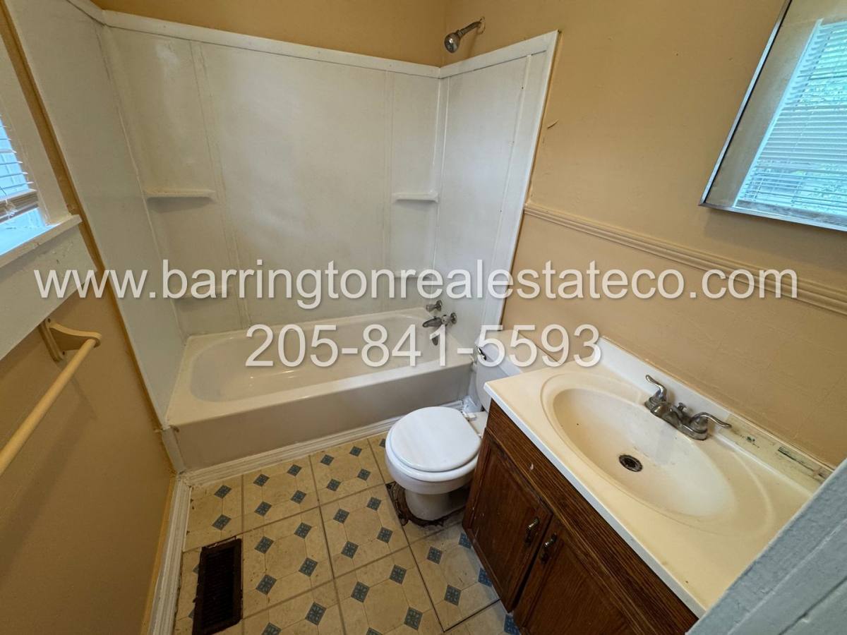 House for rent at 806 4th Ave N, Bessemer, AL 35020