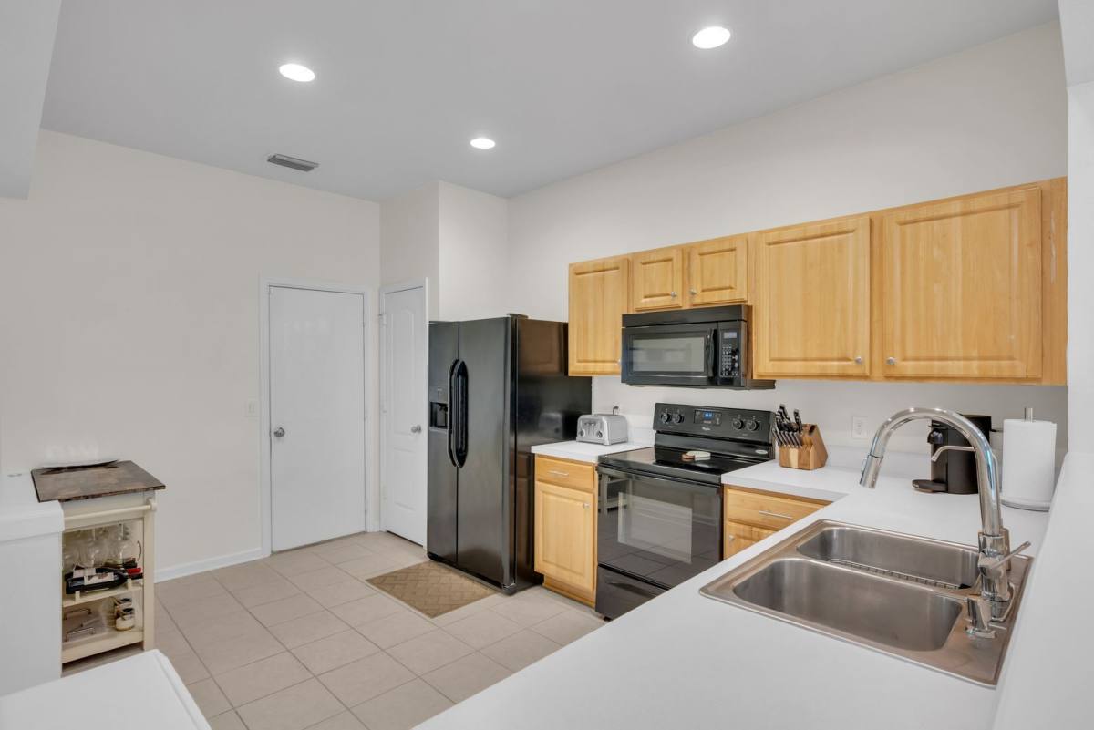 Townhouse for rent at 26544 Chimney Spire Lane, Wesley Chapel, FL 33544