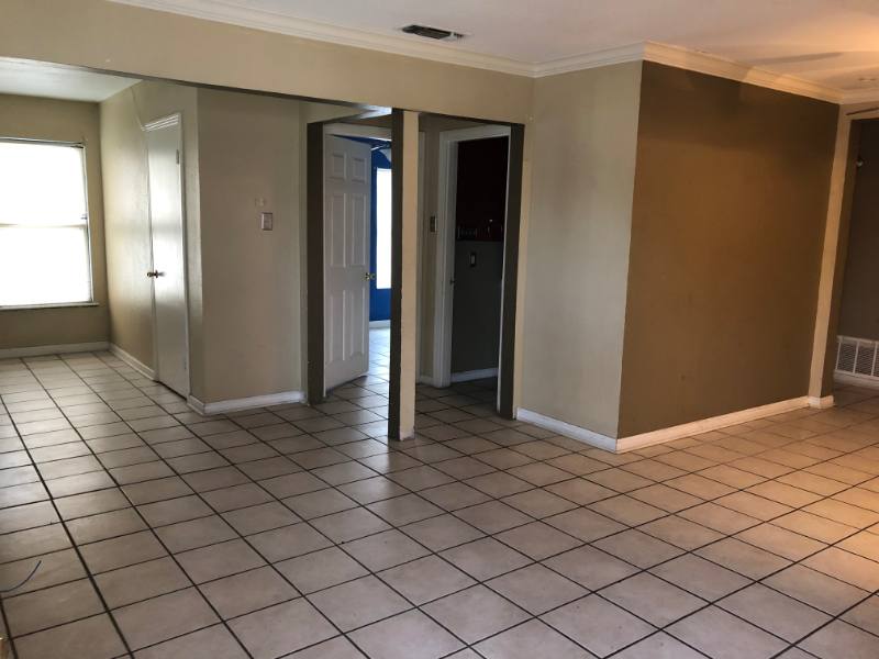 House for rent at 246 W Pletz, San Antonio, TX 78223