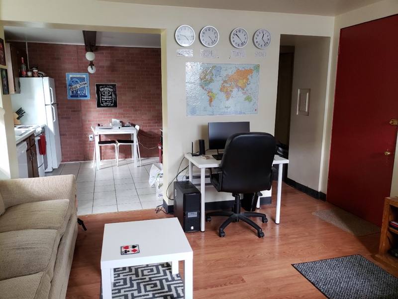 Apartment for rent at 6202 Walnut St #2, Pittsburgh, PA 15206