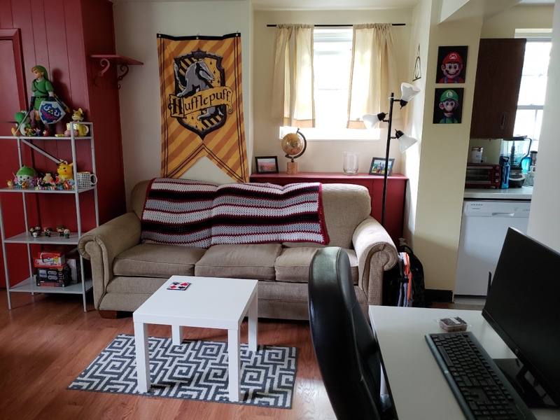 Apartment for rent at 6202 Walnut St #2, Pittsburgh, PA 15206