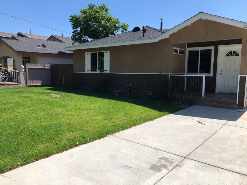 Apartment for rent at 1925 S Orange Ave, Santa Ana, CA 92707