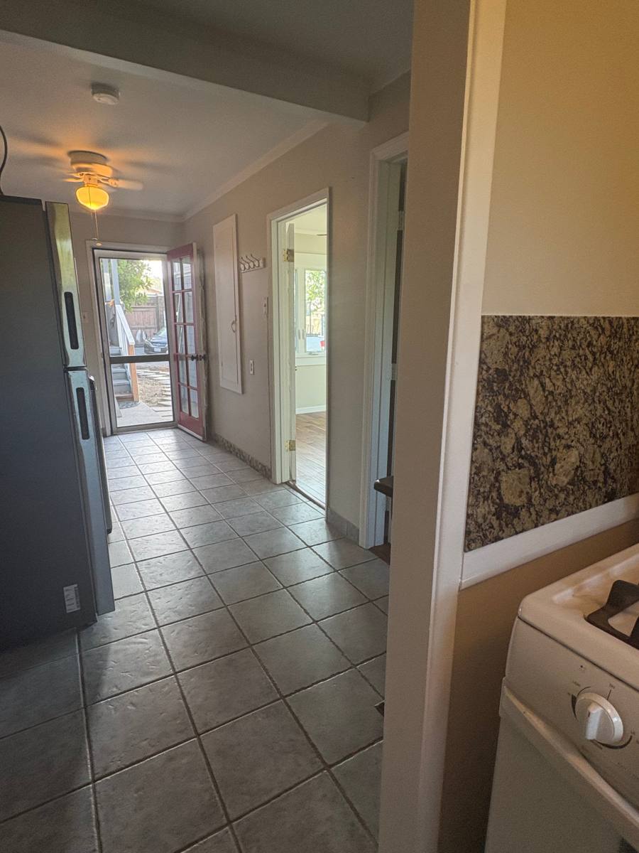 House for rent at 1390 W 15th St, Upland, CA 91786