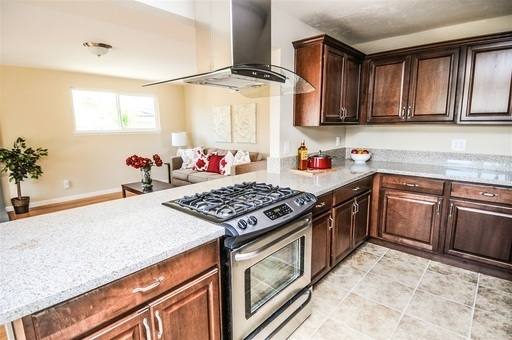 House for rent at 7517 Salizar St, San Diego, CA 92111