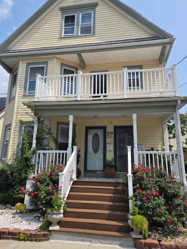 Townhouse for rent at 8 Parsonage Rd, Malden, MA 02148