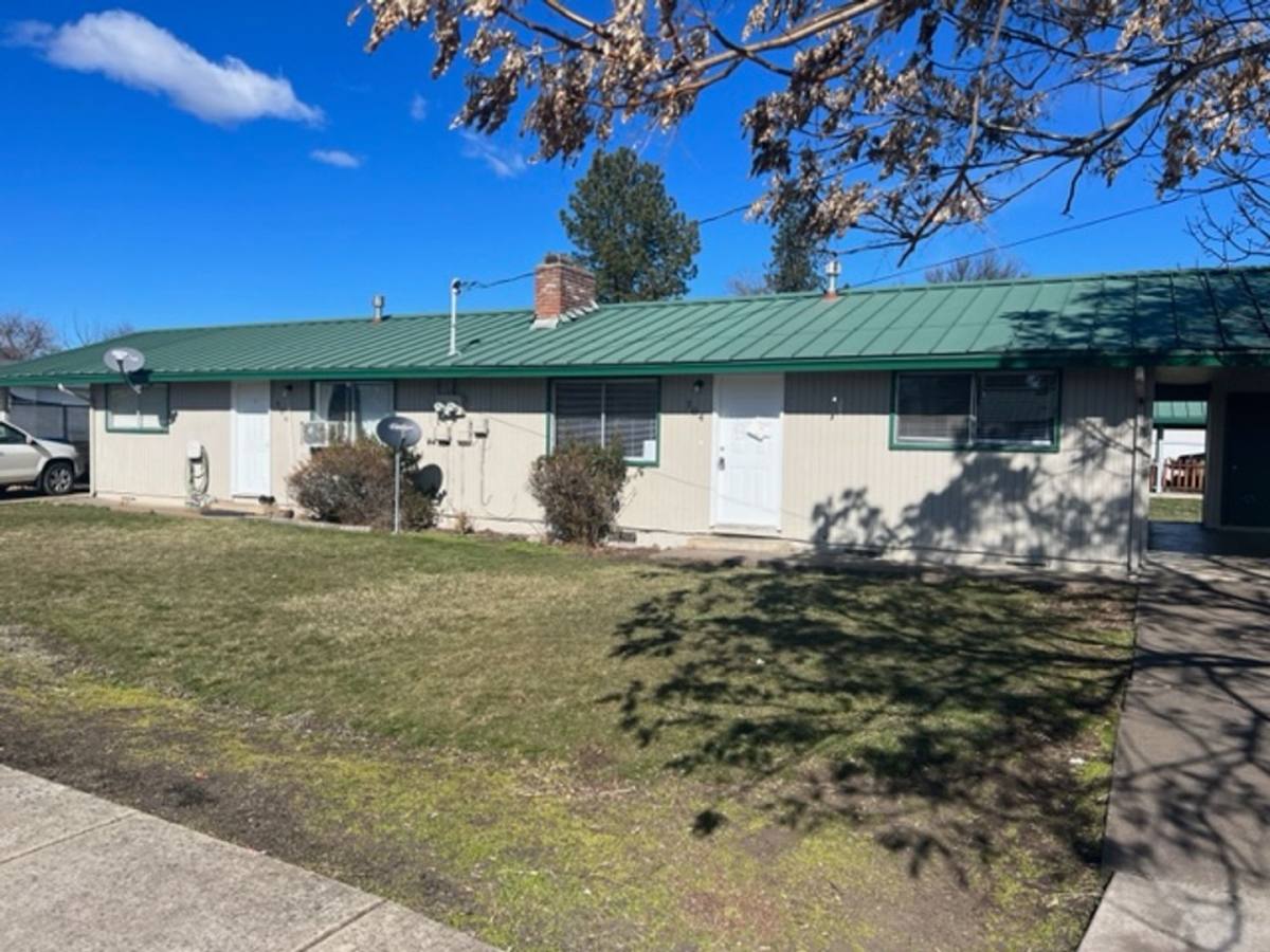 Apartment for rent at 204 Fargo St, Eagle Point, OR 97524