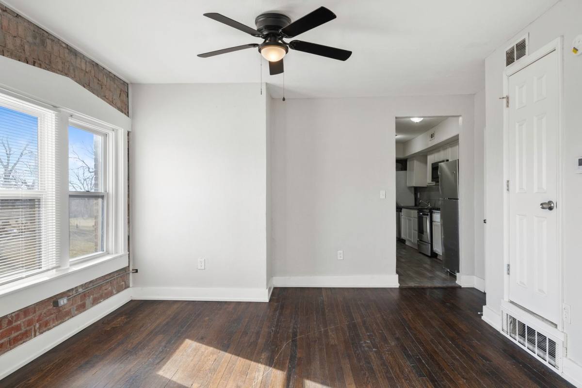 Apartment for rent at 1018-1020 Prospect Ave, Kansas City, MO 64127