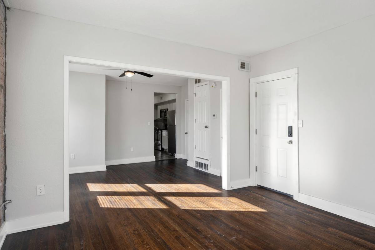 Apartment for rent at 1018-1020 Prospect Ave, Kansas City, MO 64127