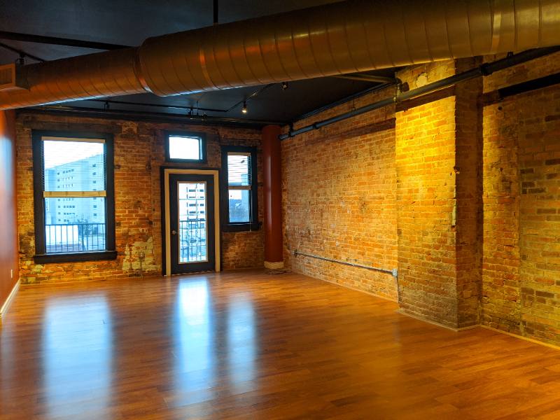 Apartment for rent at 310 E Michigan Ave #404, Kalamazoo, MI 49007