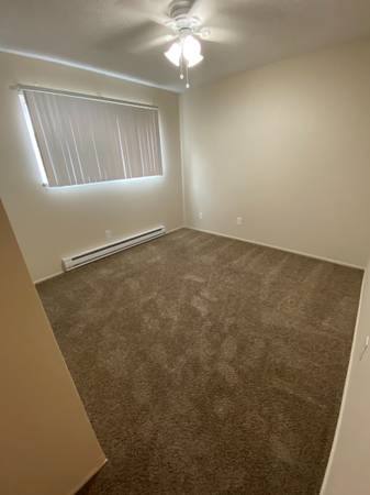 Apartment for rent at 6287 NE Glisan St, Portland, OR 97213