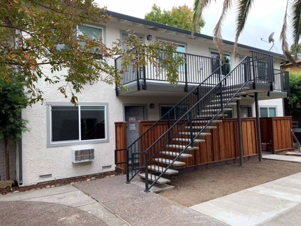 Apartment for rent at 1335 W Campbell Ave, Campbell, CA 95008