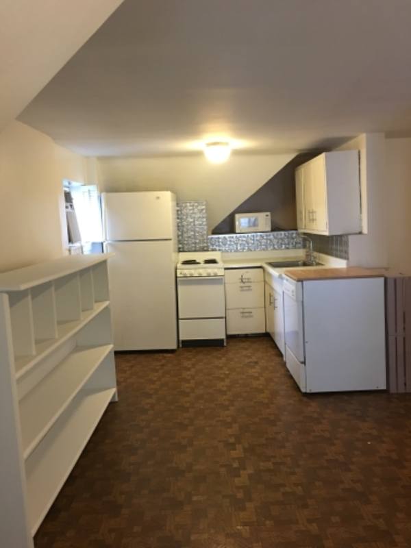 Apartment for rent at 6202 Walnut St #5, Pittsburgh, PA 15206