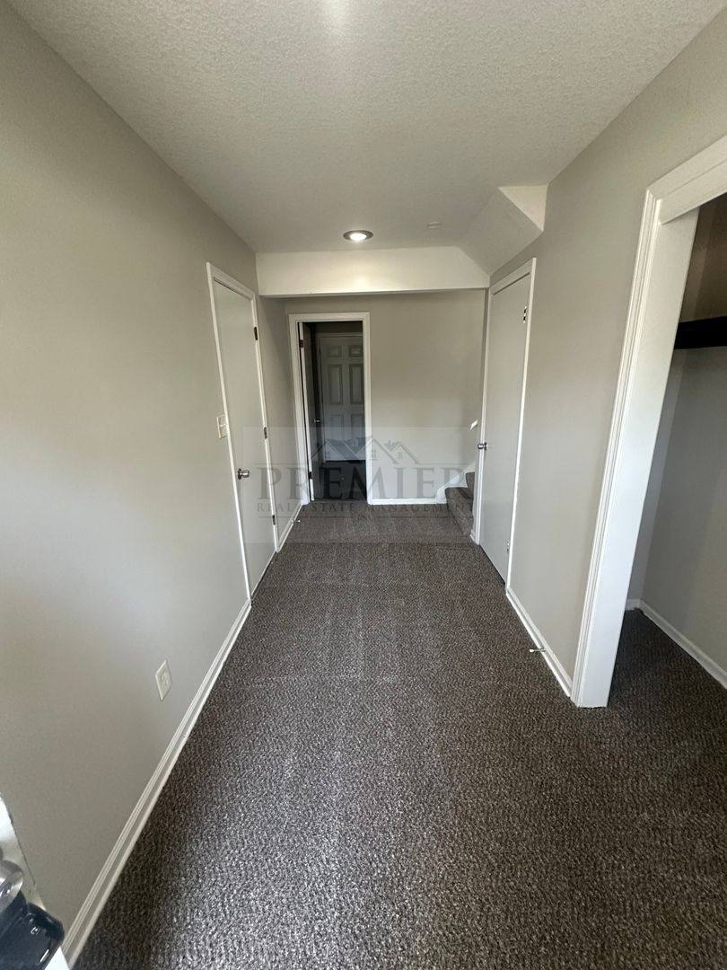 House for rent at 8300 E 104th Terrace, Kansas City, MO 64134