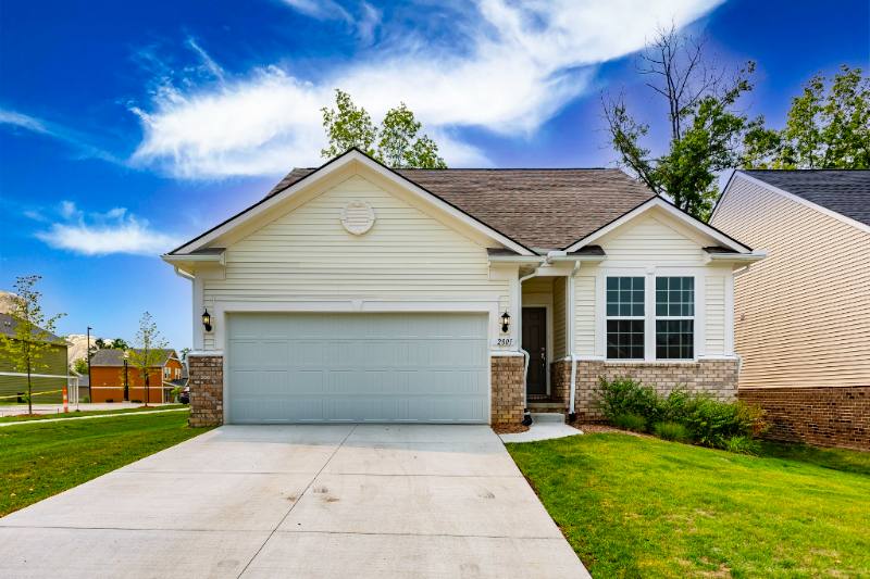 House for rent at 2801 Dillon Dr, Ann Arbor, MI 48105