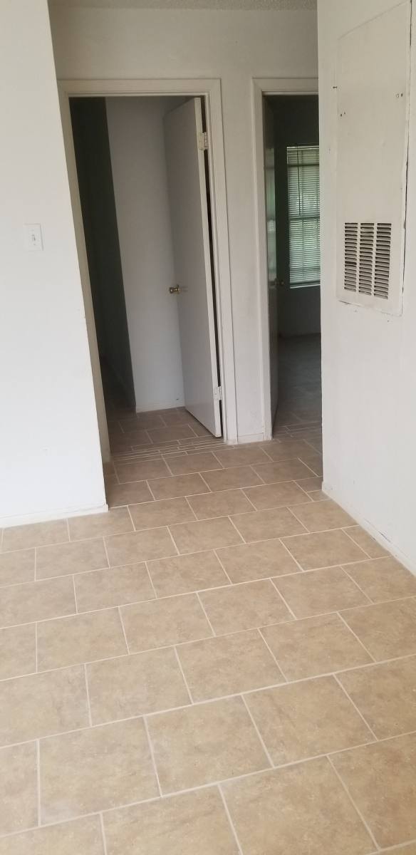 Apartment for rent at 4223 Woodmanor #1, San Antonio, TX 78228