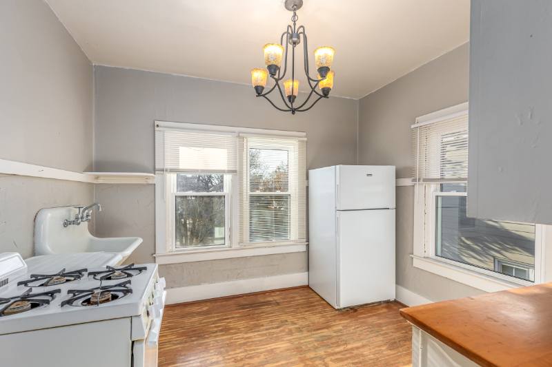 Apartment for rent at 129 Broadwater Ave #B, Billings, MT 59101