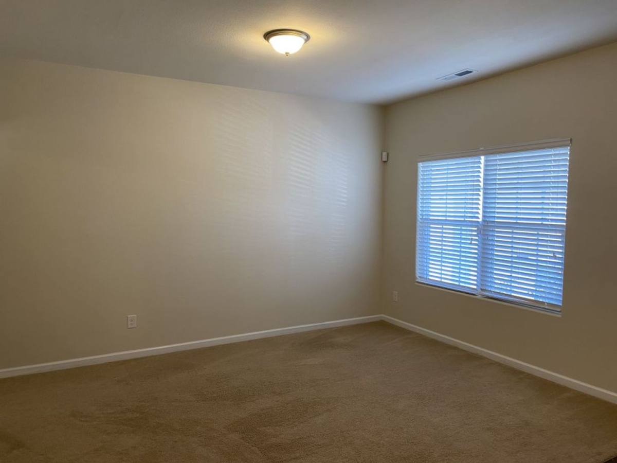 House for rent at 7617 Malden Park Dr, Charlotte, NC 28215