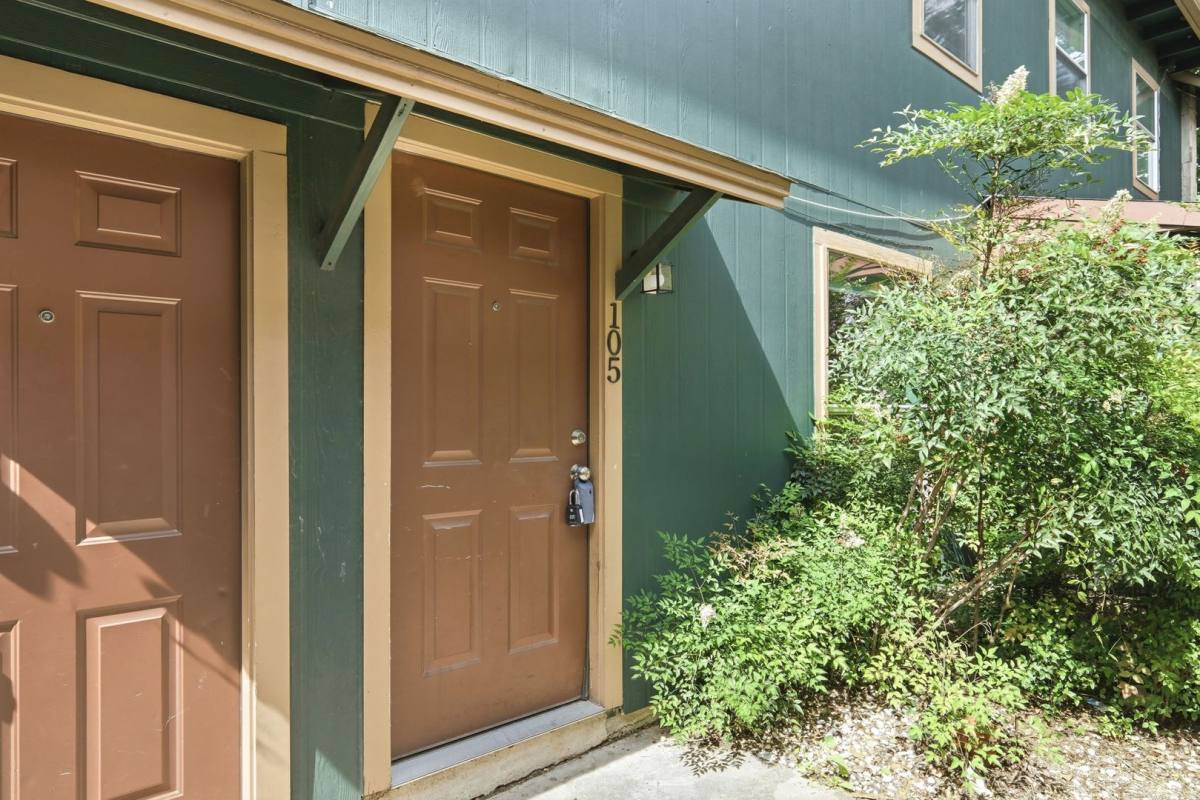 Apartment for rent at 2319 Greenfield Parkway, Austin, TX 78741