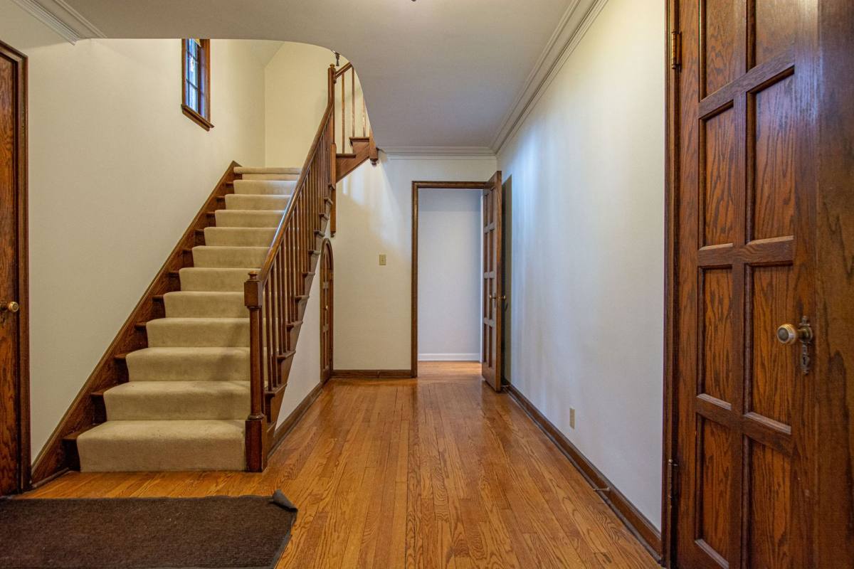 House for rent at 5115 Lafayette Ave, Omaha, NE 68132