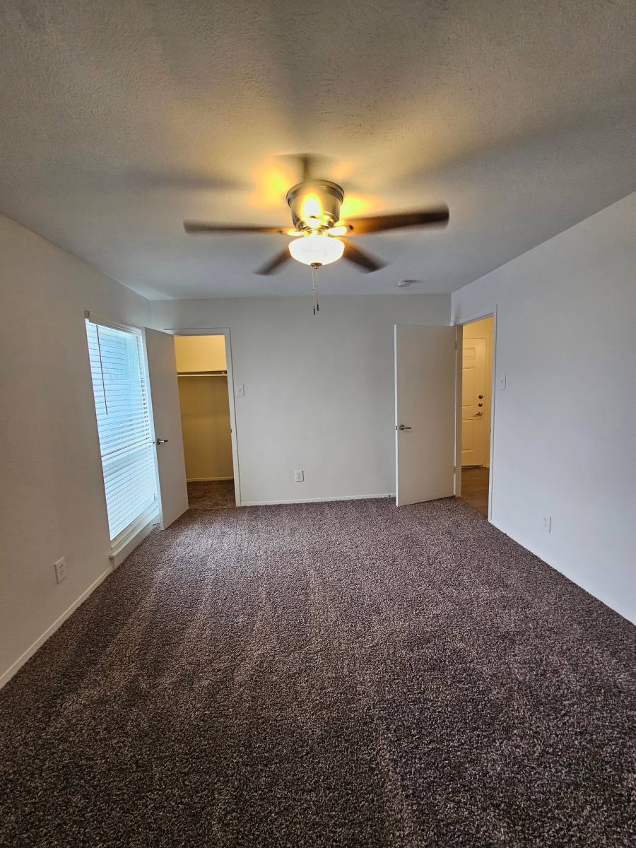 Apartment for rent at 8225 Calmont Ave, Fort Worth, TX 76116