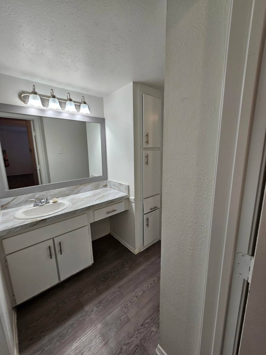 Apartment for rent at 8225 Calmont Ave, Fort Worth, TX 76116