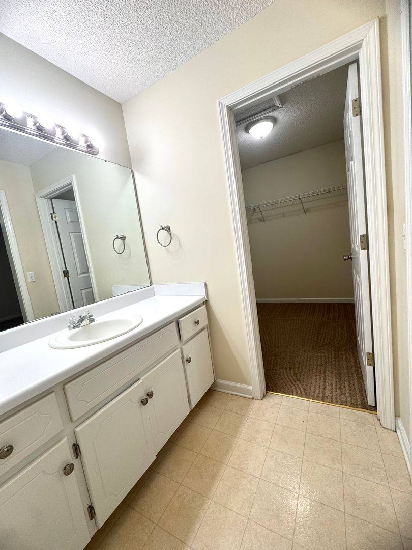 Townhouse for rent at 178 Commons Dr, Enterprise, AL 36330