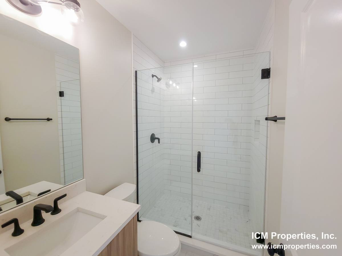 Apartment for rent at 2237 N Bissell St #2239-1S Fp, Chicago, IL 60614