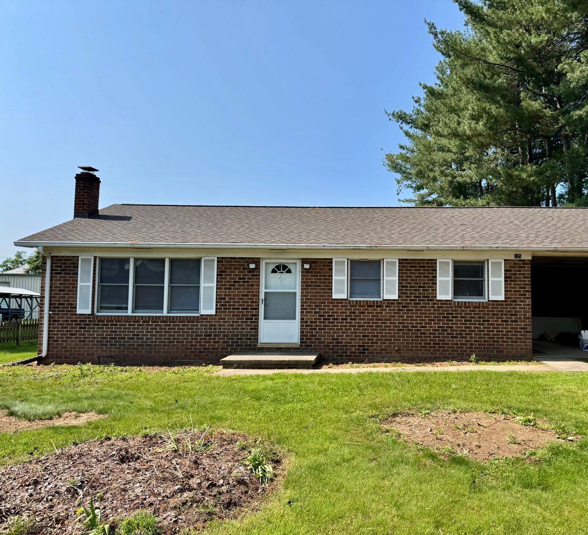 House for rent at 125 Stover St, Dayton, VA 22821