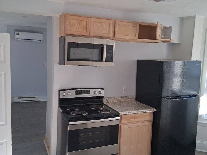 Apartment for rent at 33-35 Essex Court #1, Lynn, MA 01905
