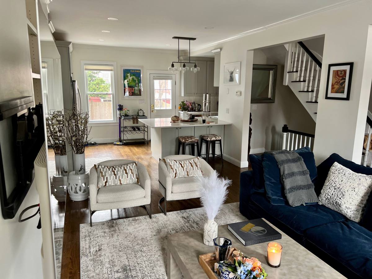 Apartment for rent at 397 E Fifth, South Boston, MA 02127