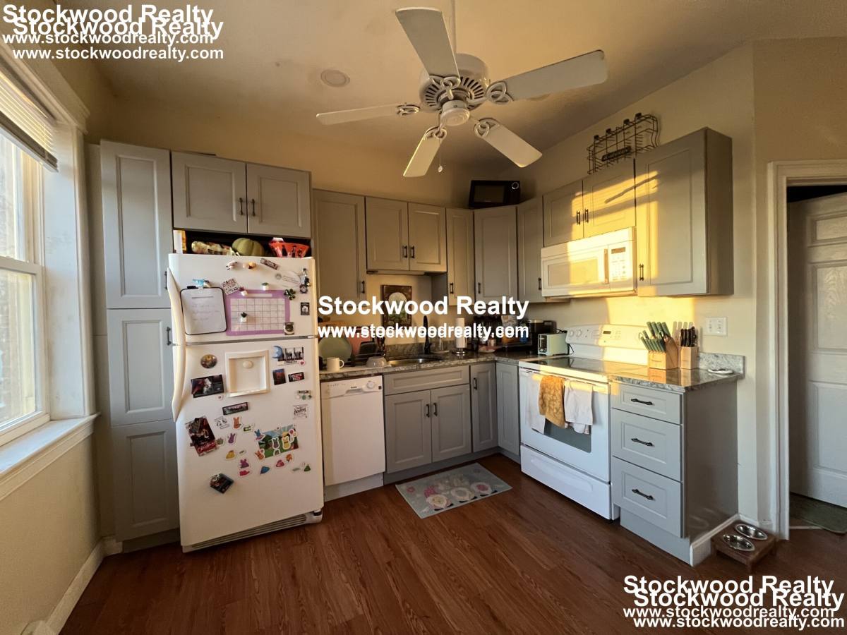 Apartment for rent at 96 Marcella St #B, Roxbury, MA 02119