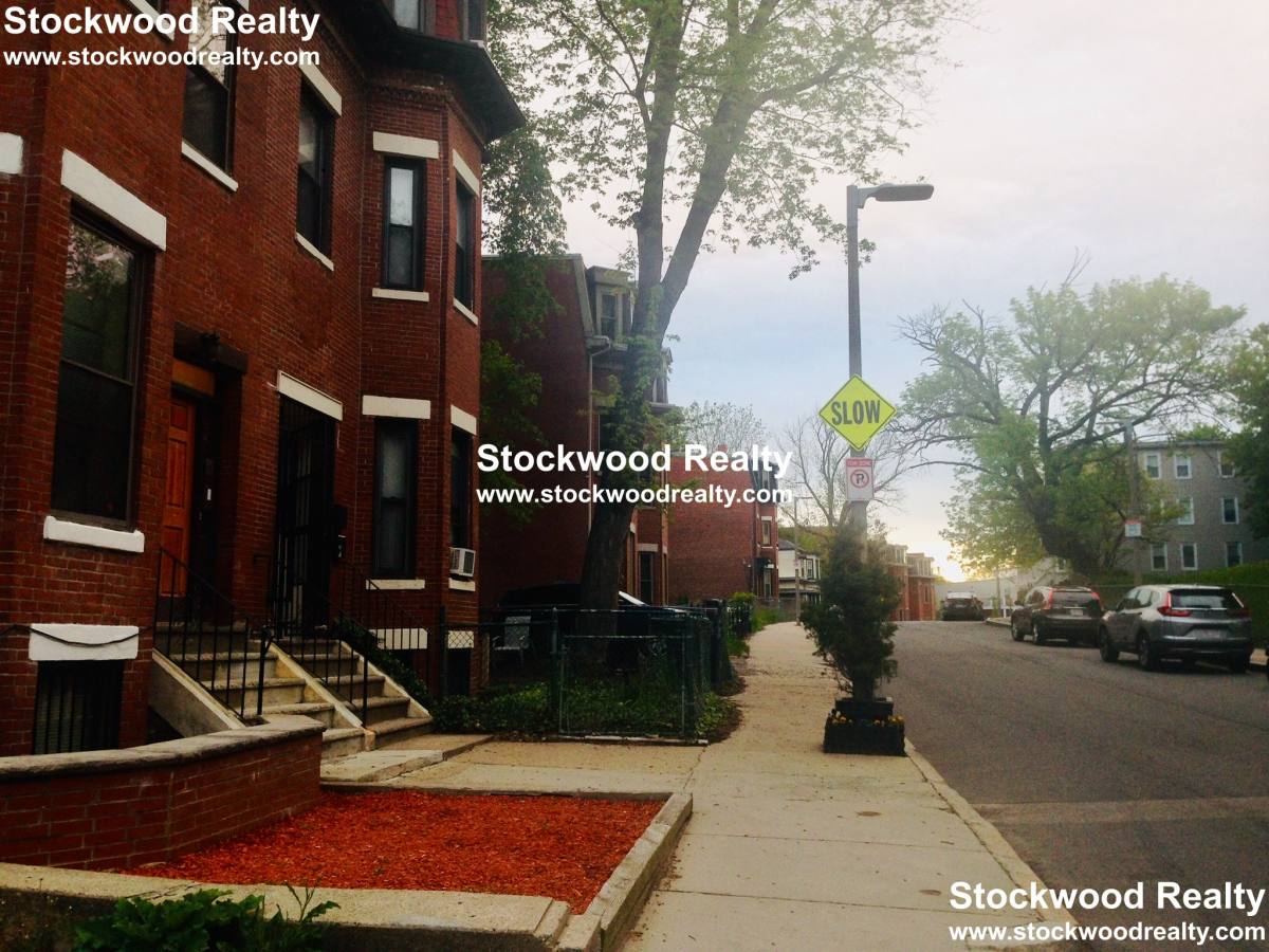 Apartment for rent at 96 Marcella St #B, Roxbury, MA 02119
