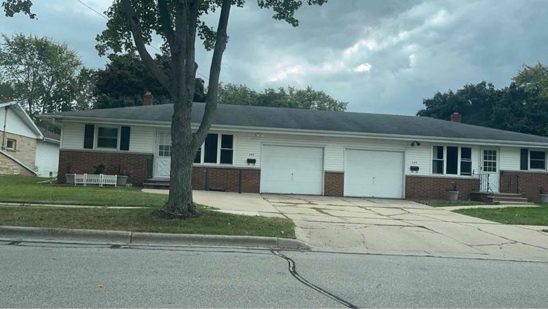 House for rent at 747 Morning Glory Lane, De Pere, WI 54115