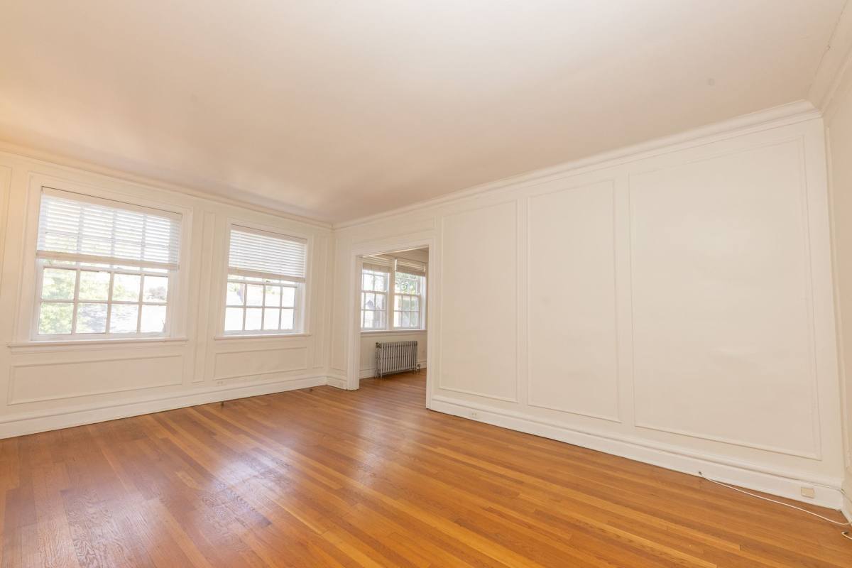 Apartment for rent at 1006 Hinman Ave #3, Evanston, IL 60202