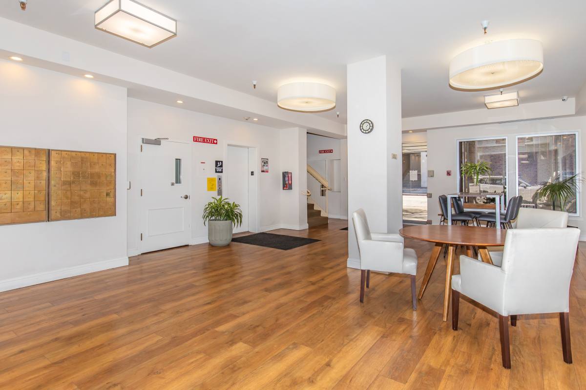 Apartment for rent at 1825 Mission St, San Francisco, CA 94103