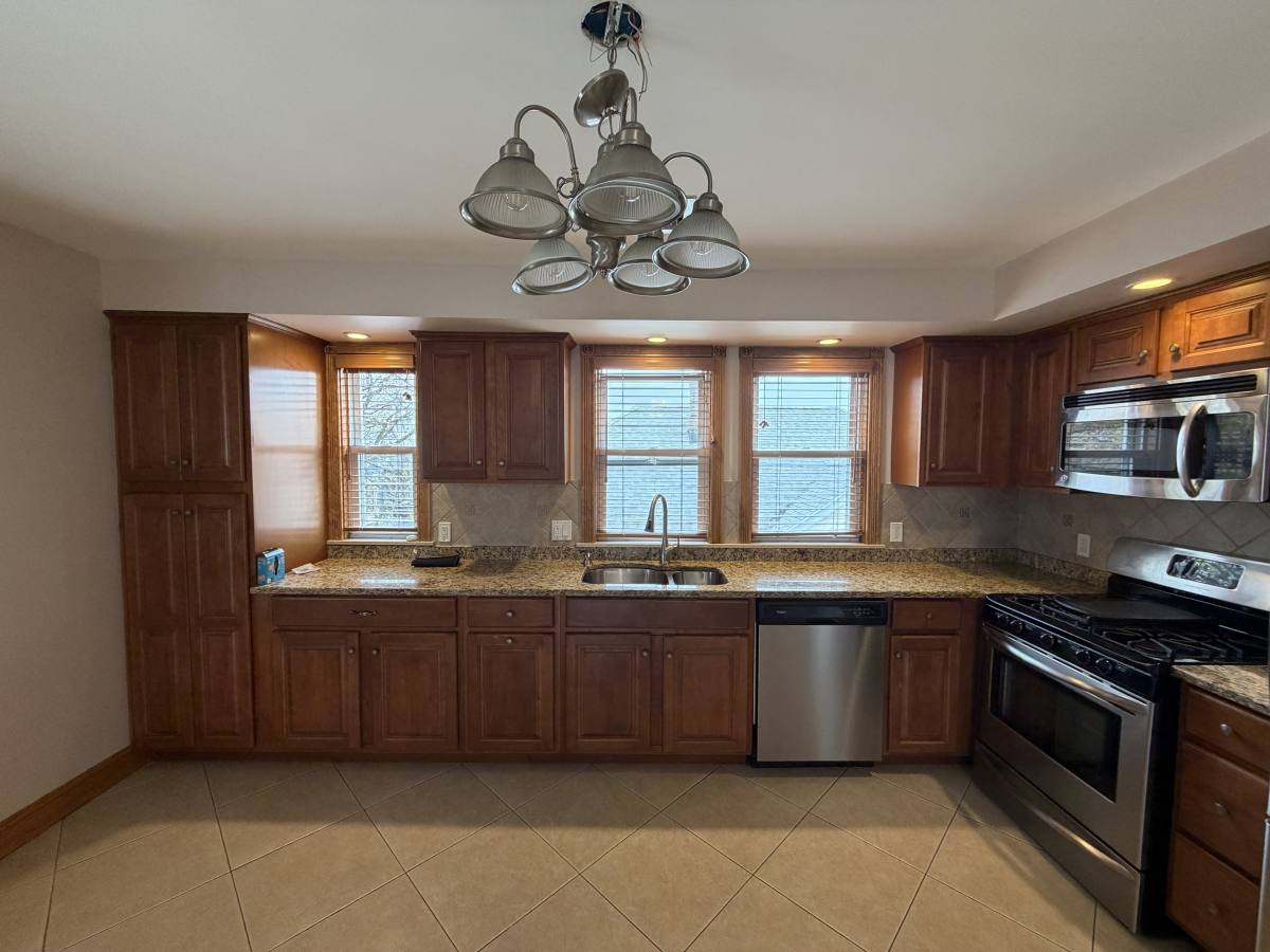 Apartment for rent at 35-37 John St #3, Malden, MA 02148