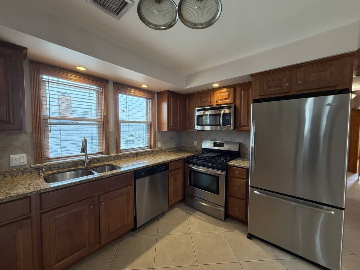 Apartment for rent at 35-37 John St #3, Malden, MA 02148