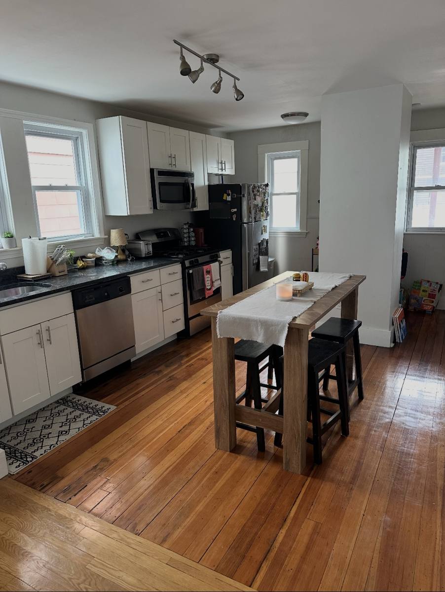 Apartment for rent at 24 Sydney #1, Somerville, MA 02145