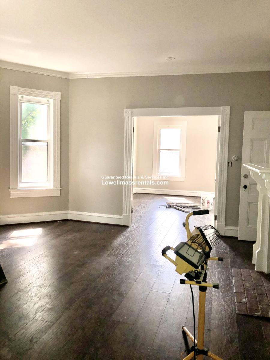 House for rent at 66 Huntington St #1, Lowell, MA 01852