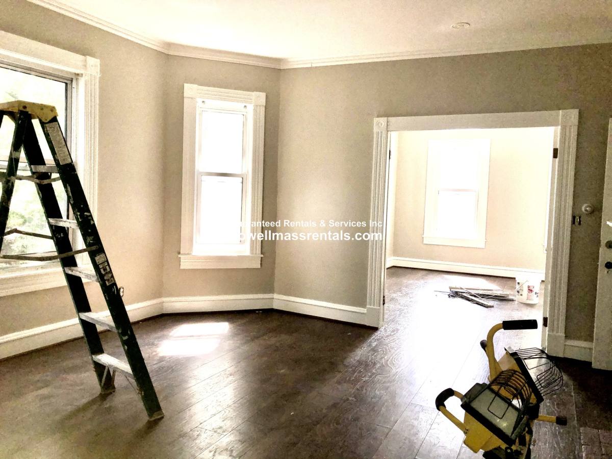 House for rent at 66 Huntington St #1, Lowell, MA 01852
