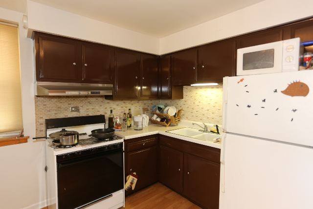 Apartment for rent at 1471 Erie #FA9, Chicago, IL 60642