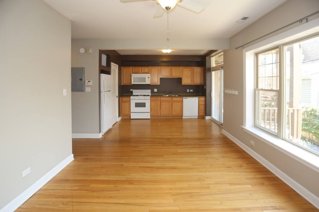 Apartment for rent at 5206 Sawyer #8Q, Chicago, IL 60625